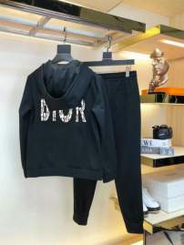 Picture of Dior Sweater Suits _SKUDiorM-5XLkdtn16938783